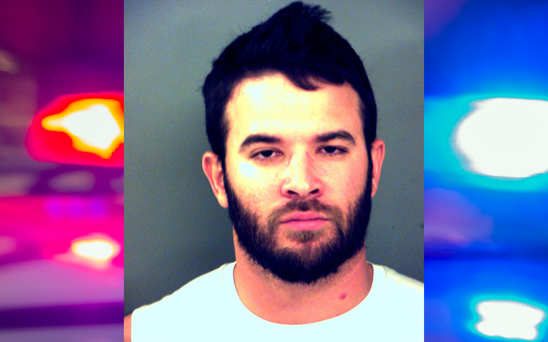 Arresto en El Paso: Conductor Evasivo Ignora Cierre de Calle por Tubería Rota