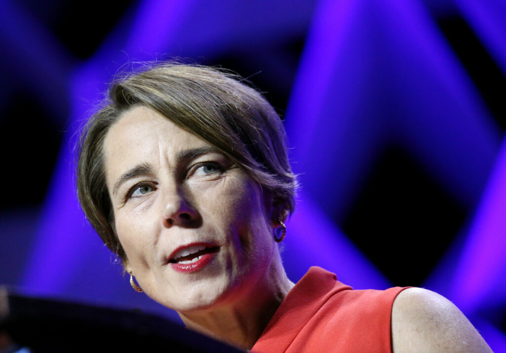 Gobernadora Kelly defiende la privacidad de datos de beneficiarios de SNAP en Kansas