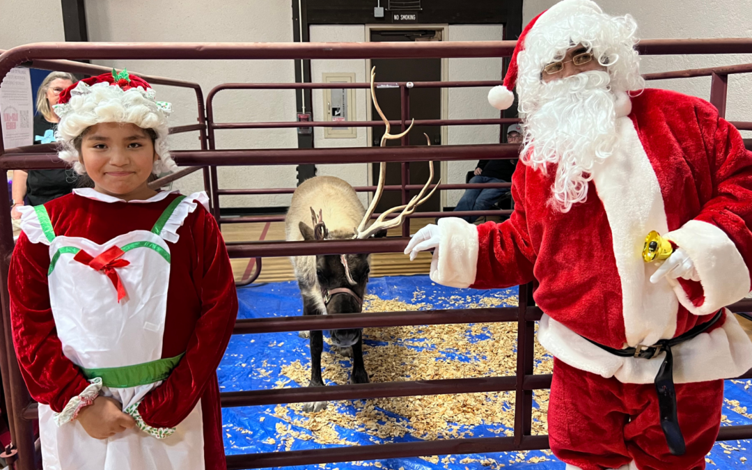 Convite Navideño en Evergreen: Encuentro con Santa Claus y un Reno Real Este Sábado