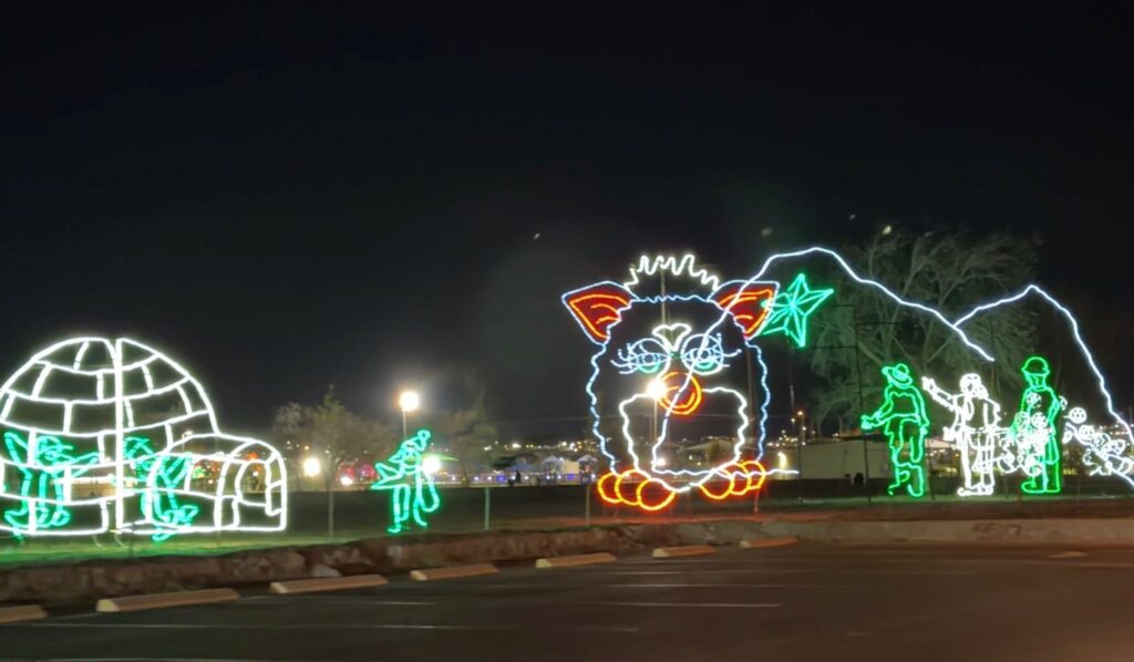 Luces Navideñas: Comienza la Temporada Festiva en el Parque Ascarate de El Paso