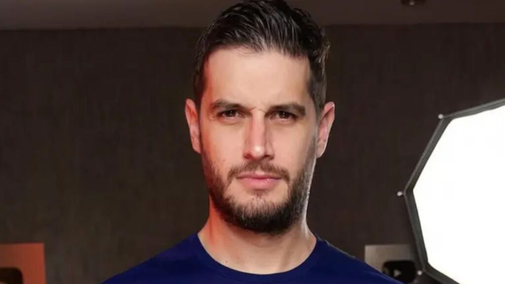 Adrián Marcelo: Acepta y Abraza su Psicopatía y Sociopatía