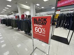 Black Friday en Sacramento: Ofertas Increíbles Atraen a Compradores Desde la Madrugada