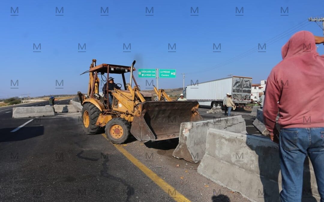 Impacto de los Bloqueos en Guanajuato: Más de 10 MDP en Pérdidas en Irapuato y Desabasto de Gasolina en Silao