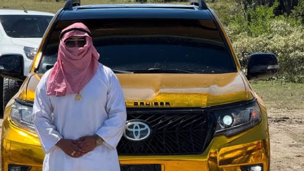 Controversia en Sacramento: Influencer Insulta a Policías Tras Inmovilizar su Camioneta Lujosa