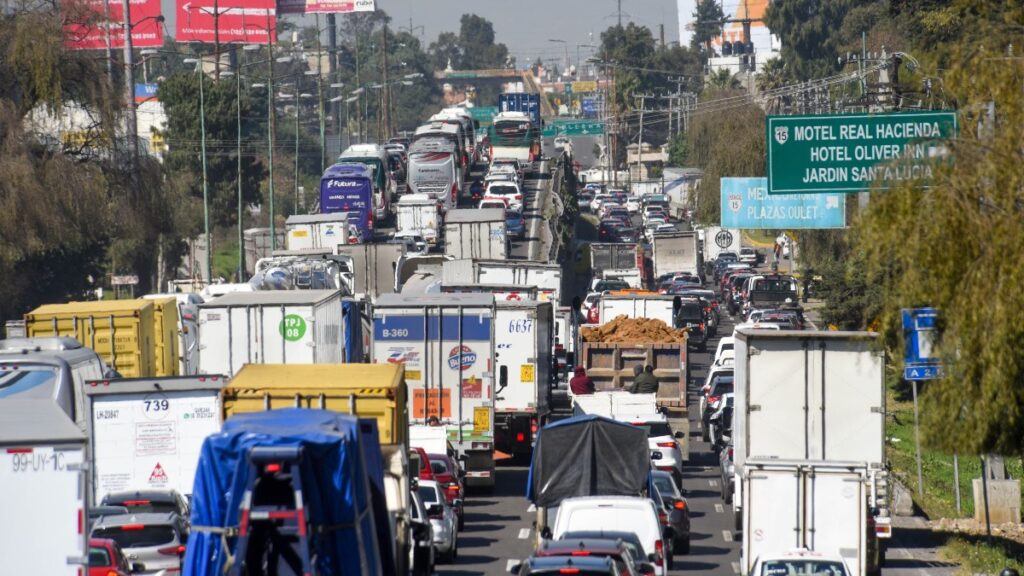 Hoy No Circula en CdMx y Edomex: Autos que Descansan el Domingo 7 de Diciembre de 2025