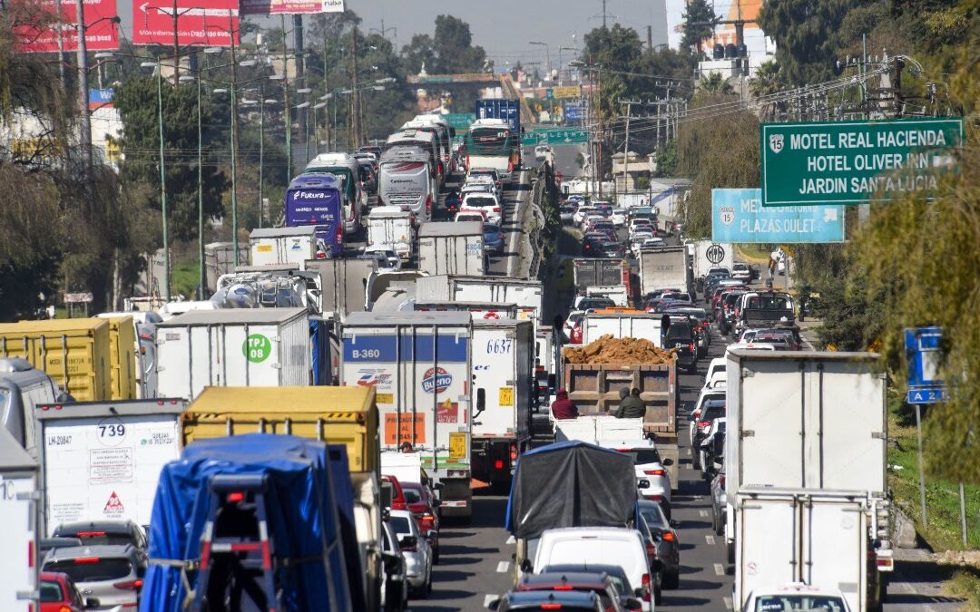 Hoy No Circula en CdMx y Edomex: Autos que Descansan el Domingo 7 de Diciembre de 2025