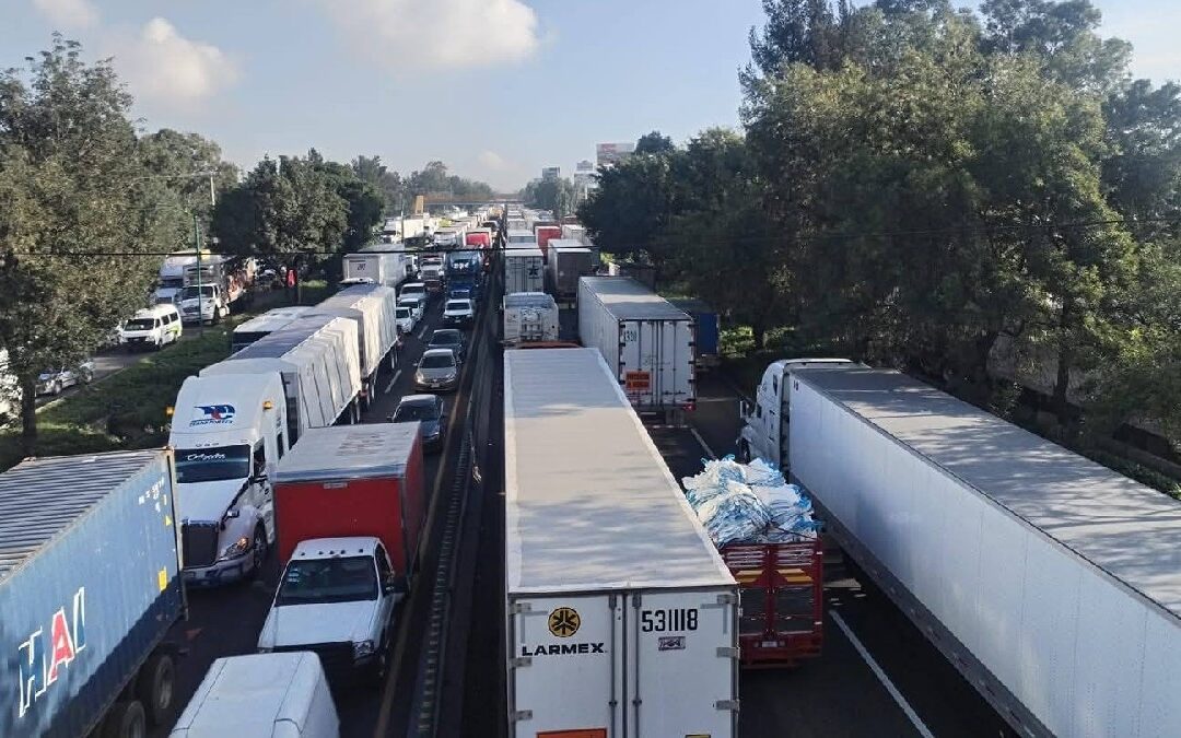 Accidente en Autopista México-Querétaro provoca carga vehicular significativa – Últimas noticias en vivo