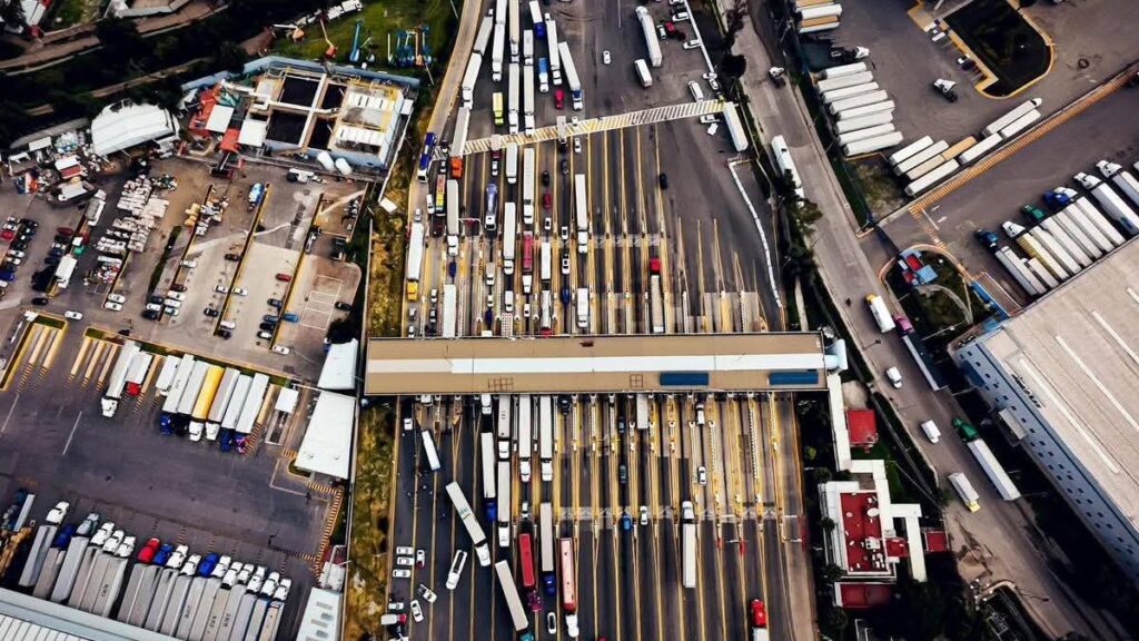 Actualizaciones en la Autopista México-Querétaro: Choques y Cierres Viales del 7 de Diciembre