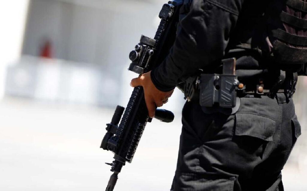 Enfrentamiento entre policías y delincuentes en Los Ramones deja 5 muertos