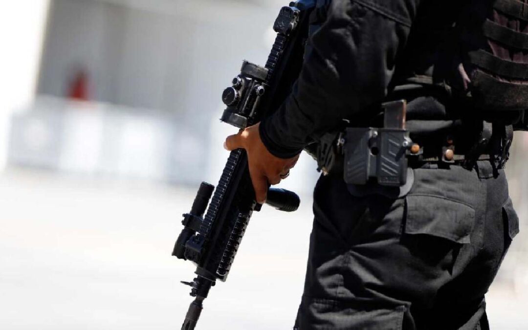 Enfrentamiento entre policías y delincuentes en Los Ramones deja 5 muertos