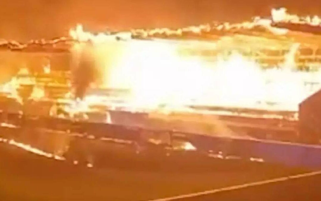 Incendio en Estadio de Equipo Europeo tras Su Descenso: Impacto y Consecuencias