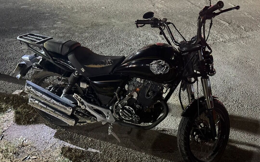 Accidente en Gómez Palacio: Adulto Mayor Atropella a Perrito y Sufre Derrape en Motocicleta