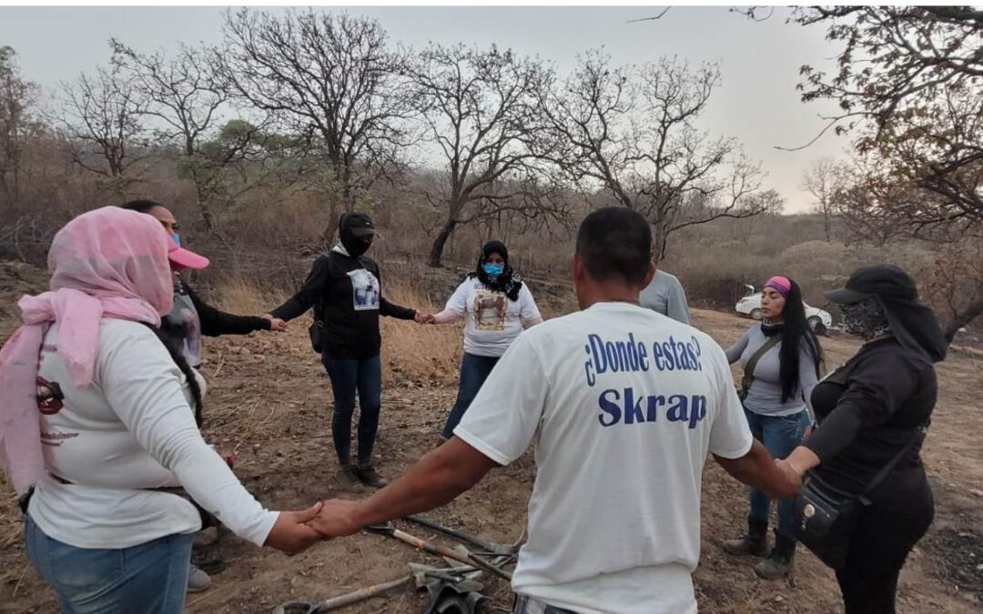 El colectivo de búsqueda de personas en Jalisco exige atención urgente a las fosas clandestinas