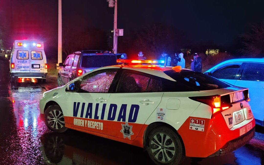 Accidente en el bulevar La Nogalera de Torreón: Mujer cumpleañera entre los heridos