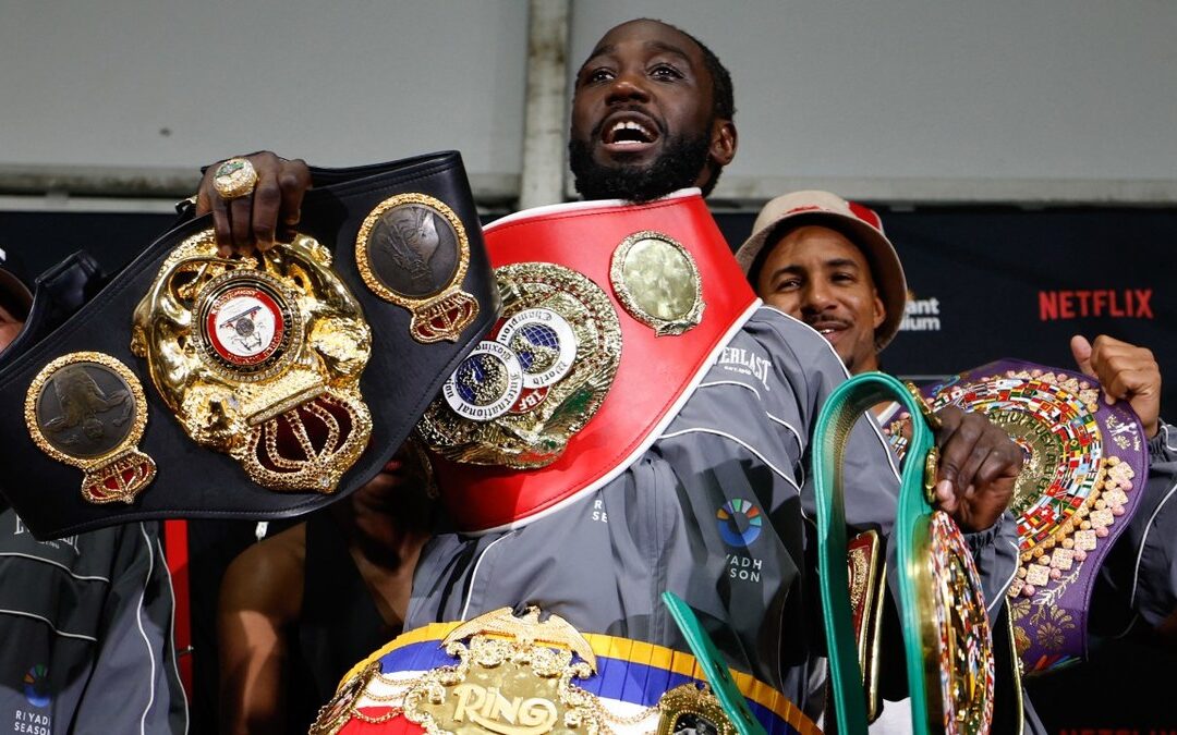 Crawford Critica al CMB tras Pérdida de Título y Acusa Favoritismo hacia Canelo Álvarez