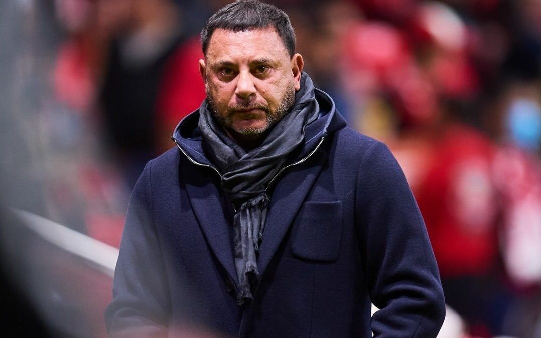 Turco Mohamed Aspira a un Lugar entre los Bicampeones del Fútbol en Sacramento