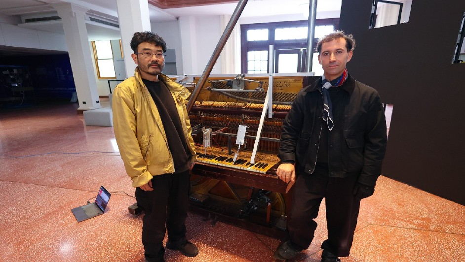 Lolo y Sosaku Transforman la Escultura Sonora en Una Experiencia Artística Única