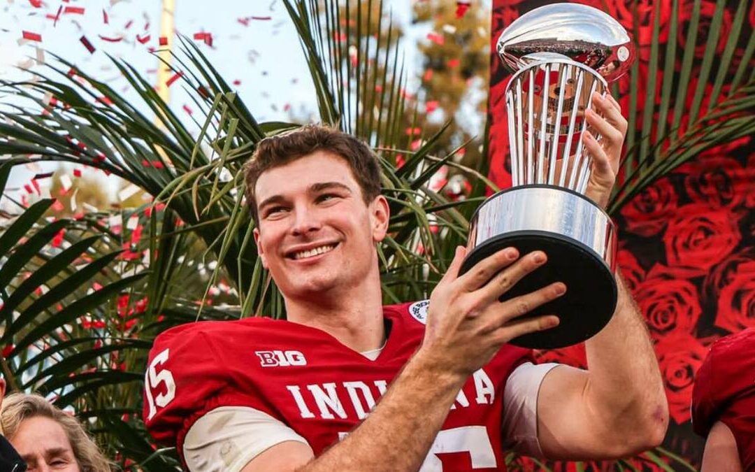 Fernando Mendoza: El Promesa de QB que Podría Unirse a Las Vegas Raiders en el Próximo Draft